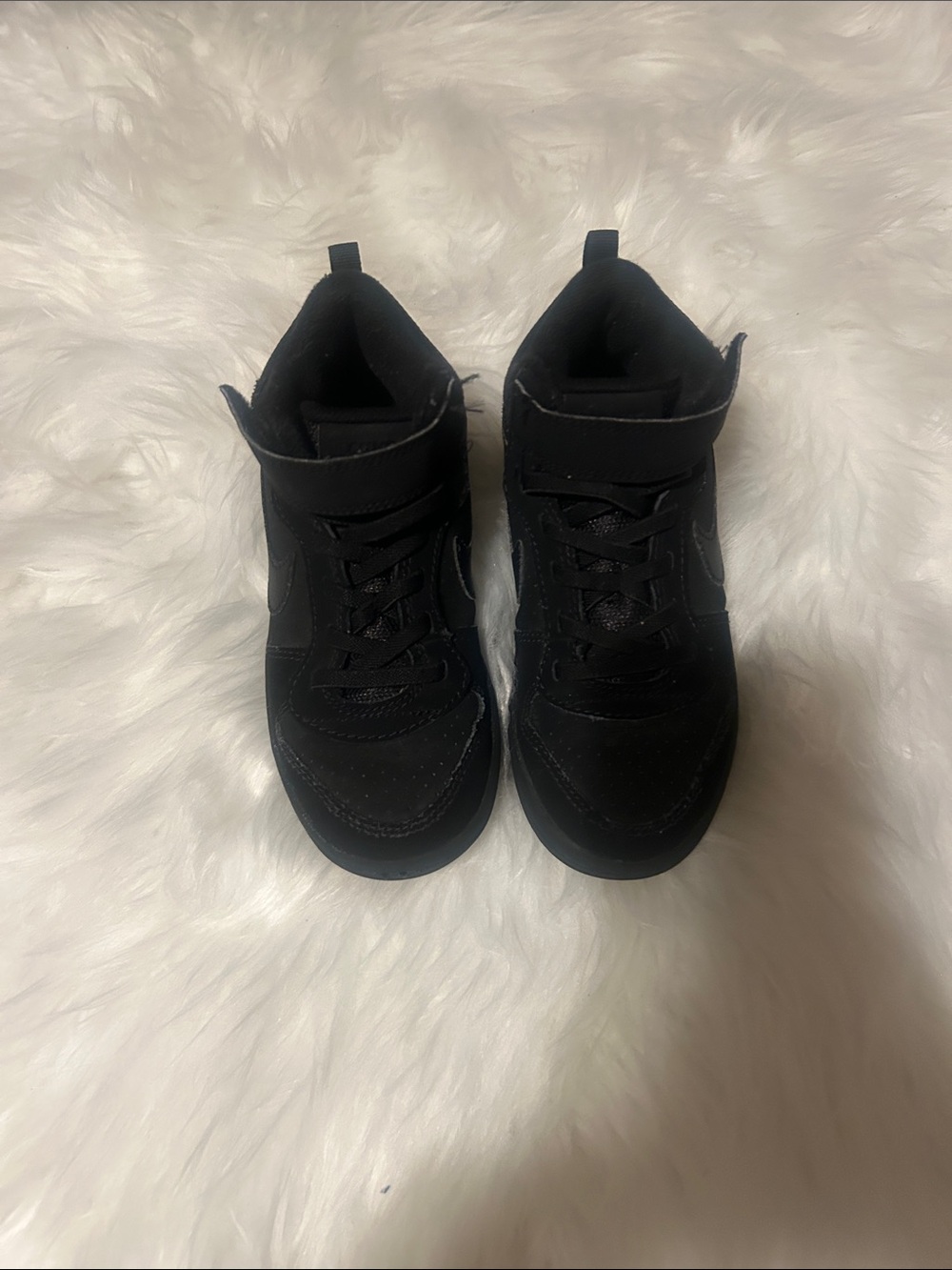 Nike Kids Black High-Top Sneakers with Strap size 12